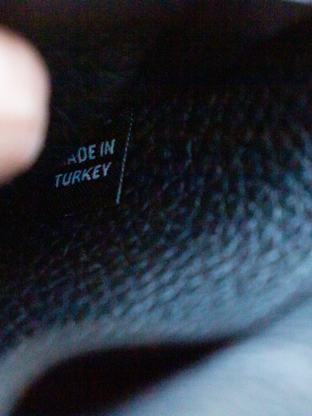 Cuyana Card Black Leather Wallet - Picture 7 of 8